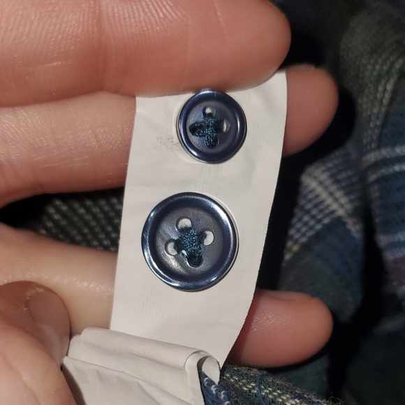 RF brand mfg button down with hood - Picture 4 of 4